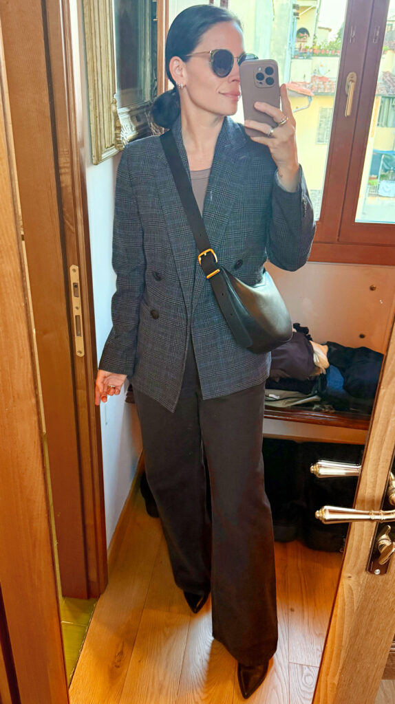 italy-mirro-selfie-blazer-in-hotel-574x1024-1 Sherry Mirror Selfie In Outfit For Italy Tweed Blazer Brown Pants