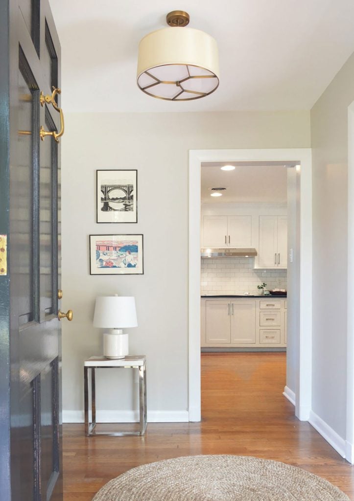 agreeable-gray-foyer-723x1024-1 Foyer With Sherwin Williams Agreeable Gray Walls