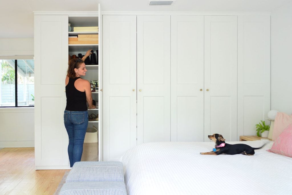 bedroom-pax-wardrobe-sherry-with-penny-door-open-1024x686-1 Sherry Opening Ikea Pax Wardrobe With Penny Chihuahua On Bed