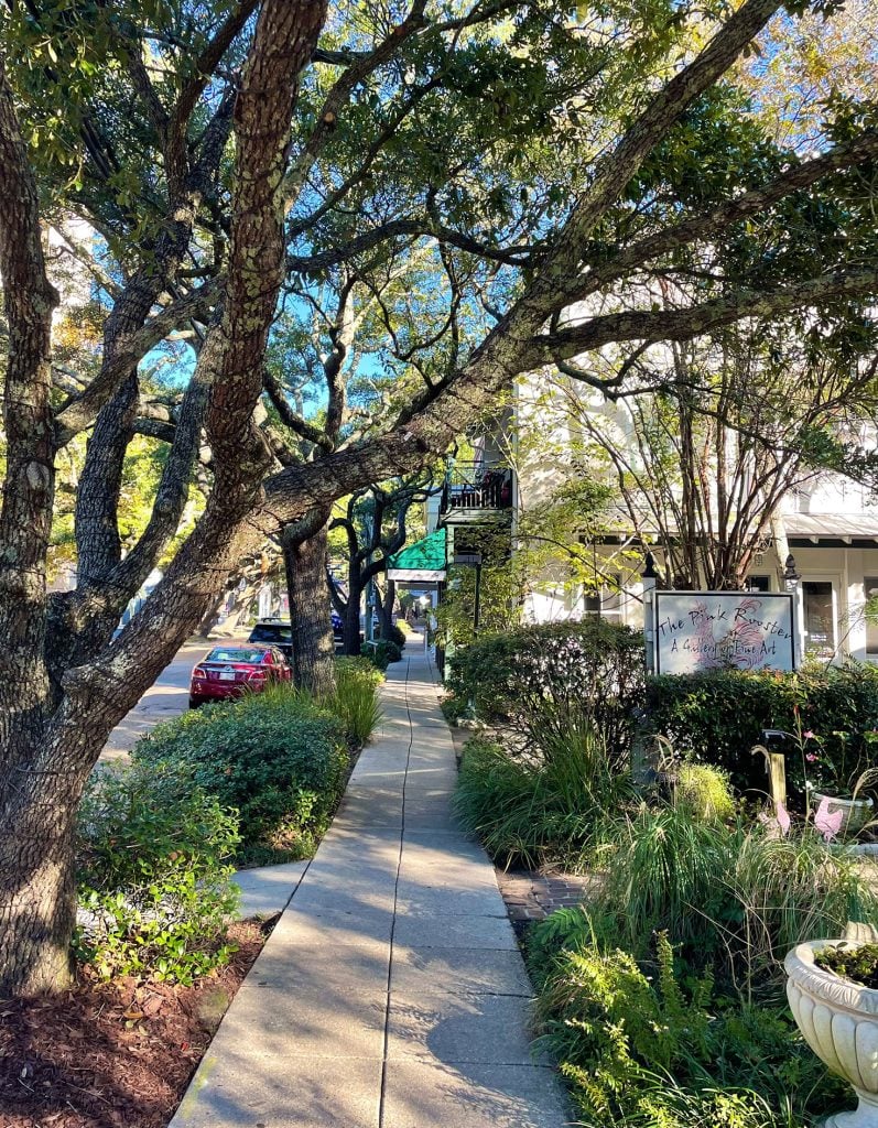 ocean-springs-shopping-sidewalk-797x1024-1 Narrow Sidewalk In Cute Downtown Shopping Area of Ocean Springs Mississippi