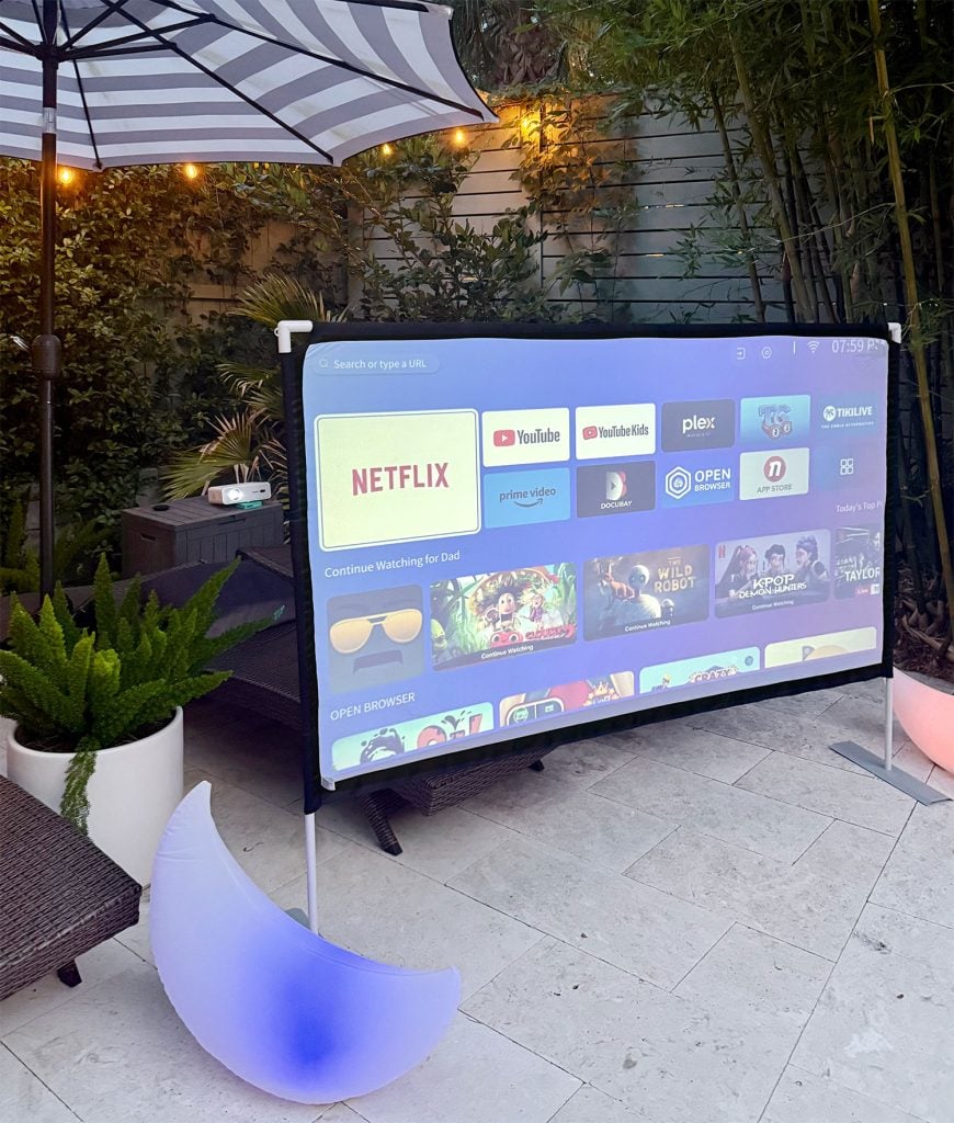 outdoor-movie-night-home-screen-with-netflix-870x1024-1 Outdoor Movie Screen With Netflix Prime Video and YouTube