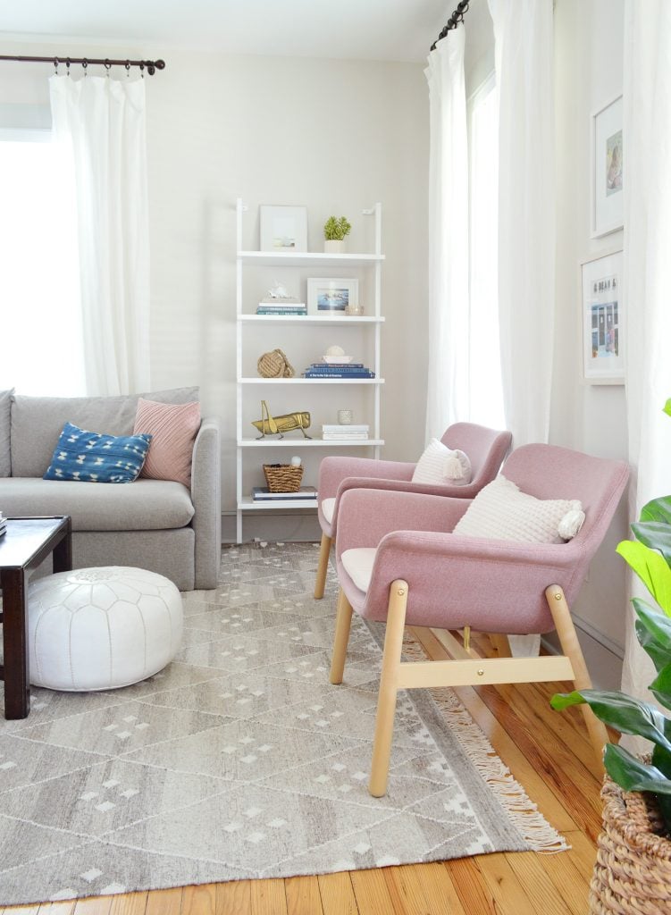beach-house-living-room-from-foyer-751x1024-1 Pink Ikea Chairs And Open Bookcase In Beach House Living Room