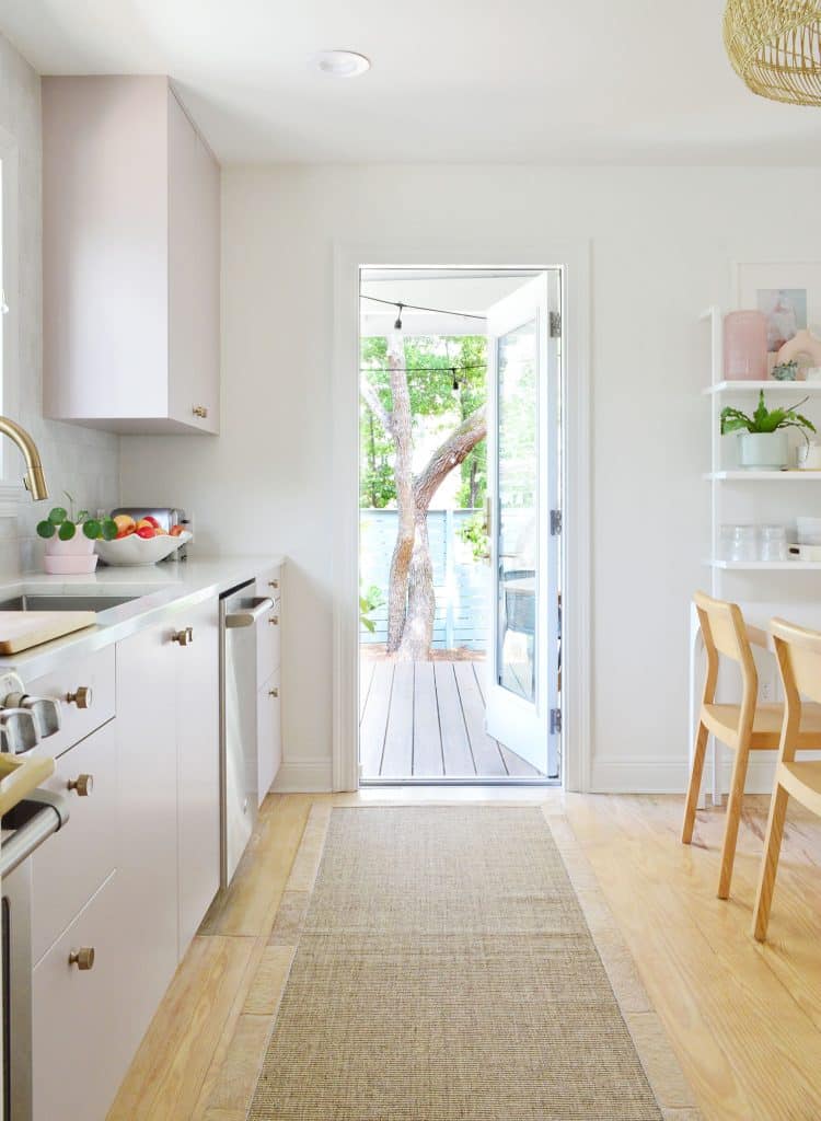 beachy-kitchen-porch-door-wide-open-750x1024-3 Open Door View To Kitchen Porch With Trees Outside