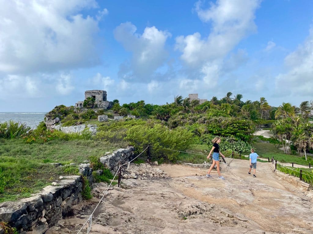 mexico-with-kid-tulum-ruins-sunny-1024x768-1 Kids Walking At Tulum Ruins In Mexico