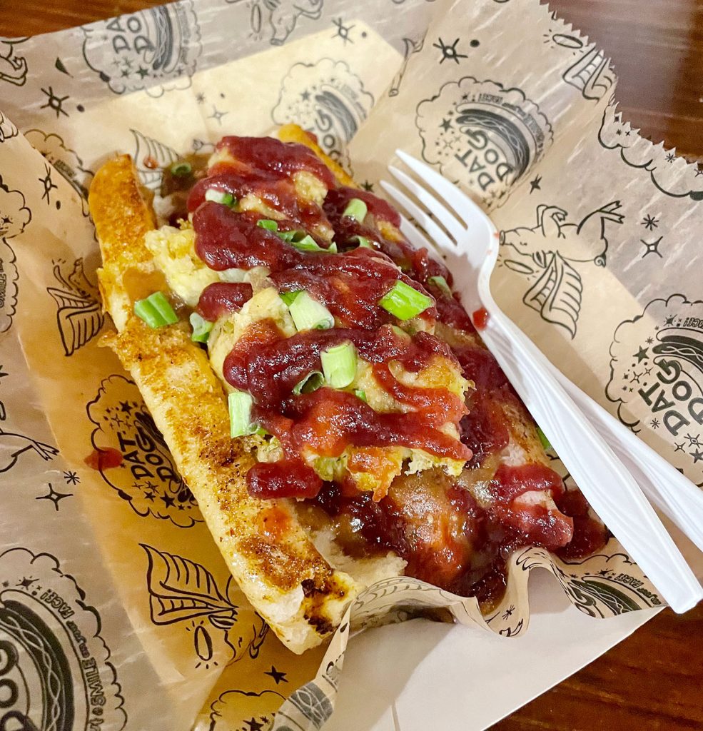 new-orleans-dat-dog-hot-dog-985x1024-1 Special Thanksgiving Hot Dog From Dat Dog In New Orleans