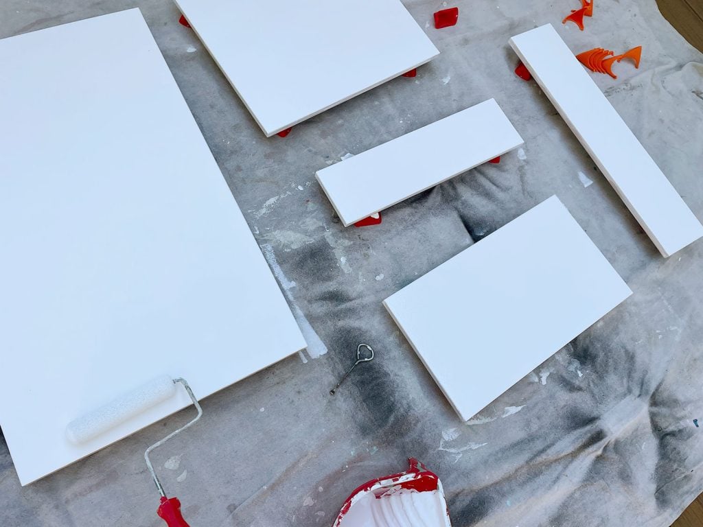 painting-ikea-cabinets-priming-fronts-1024x768-1 Applying Primer To Ikea Kitchen Cabinet Doors With Foam Roller