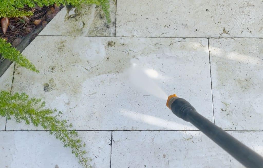 pressure-washing-101-spraying-pool-patio-stone-1024x655-1 Spraying Pool Patio Stone With Electric Pressure Washer To Remove Scum