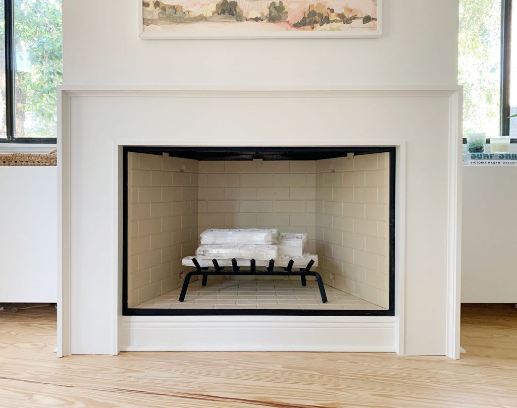 diy-fireplace-mantel-finished-painted-straight-on-1024x809-1 Finished Fireplace Mantel Painted White