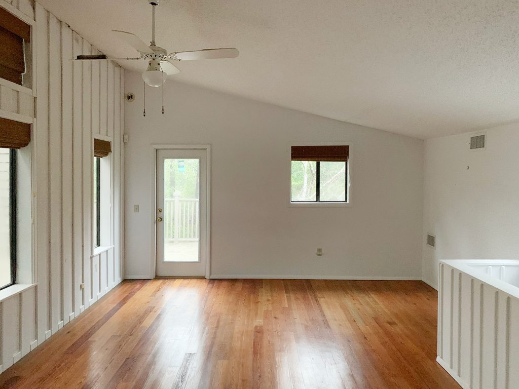 florida-before-upstairs-straight-at-door-1024x768-1 Before Photo Of Other Side Of Upstairs Family Room With Vaulted Ceiling And Hardwood Floors